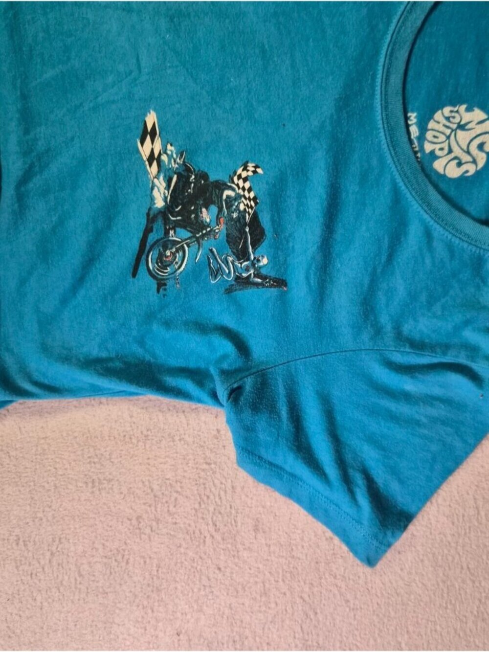 Blue cropped tee with graphic design. Size: M # - Picture 2 of 7